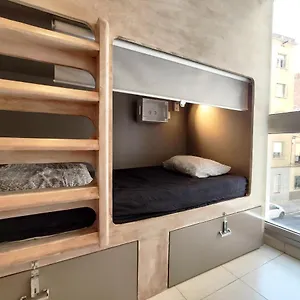  Hostel One Sants
